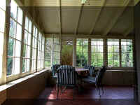 Sun Room Interior.jpg (77147 bytes)